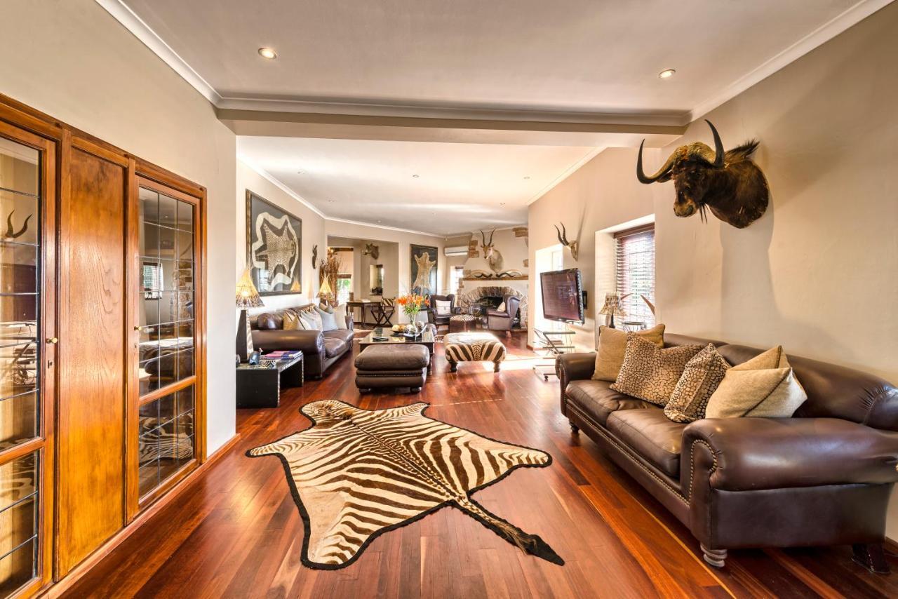 Ikhaya Safari Lodge Cape Town Exterior foto