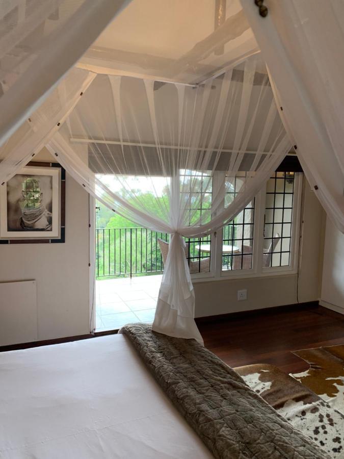 Ikhaya Safari Lodge Cape Town Exterior foto